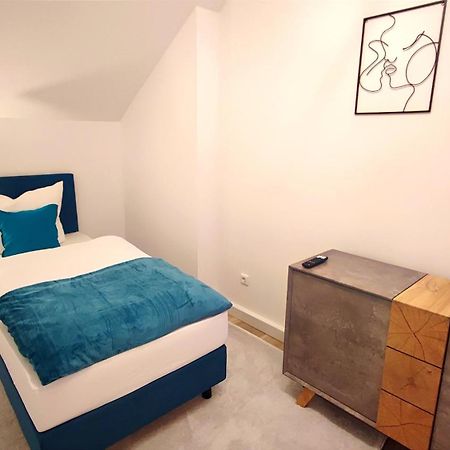 Homely Stay - Urban Oasis Apartments Moosburg an der Isar Exteriör bild
