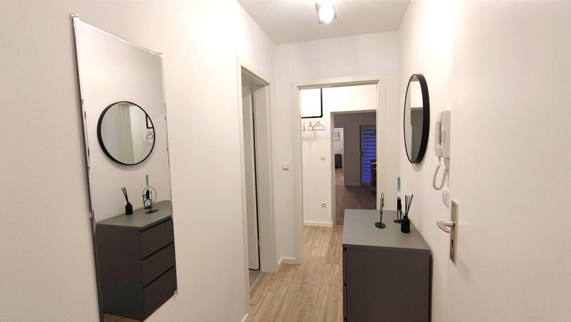 Homely Stay - Urban Oasis Apartments Moosburg an der Isar Exteriör bild