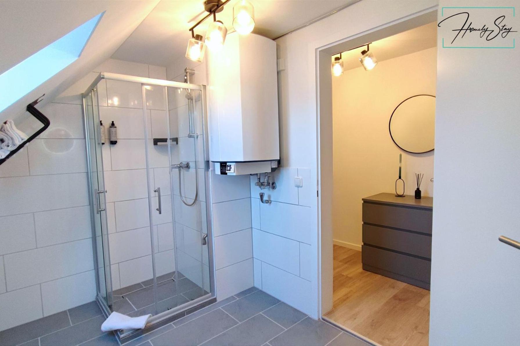 Homely Stay - Urban Oasis Apartments Moosburg an der Isar Exteriör bild